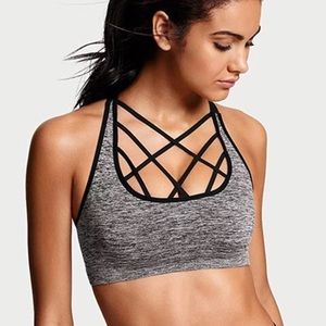 Victoria’s Secret Front-Cross Athletic Bra✨